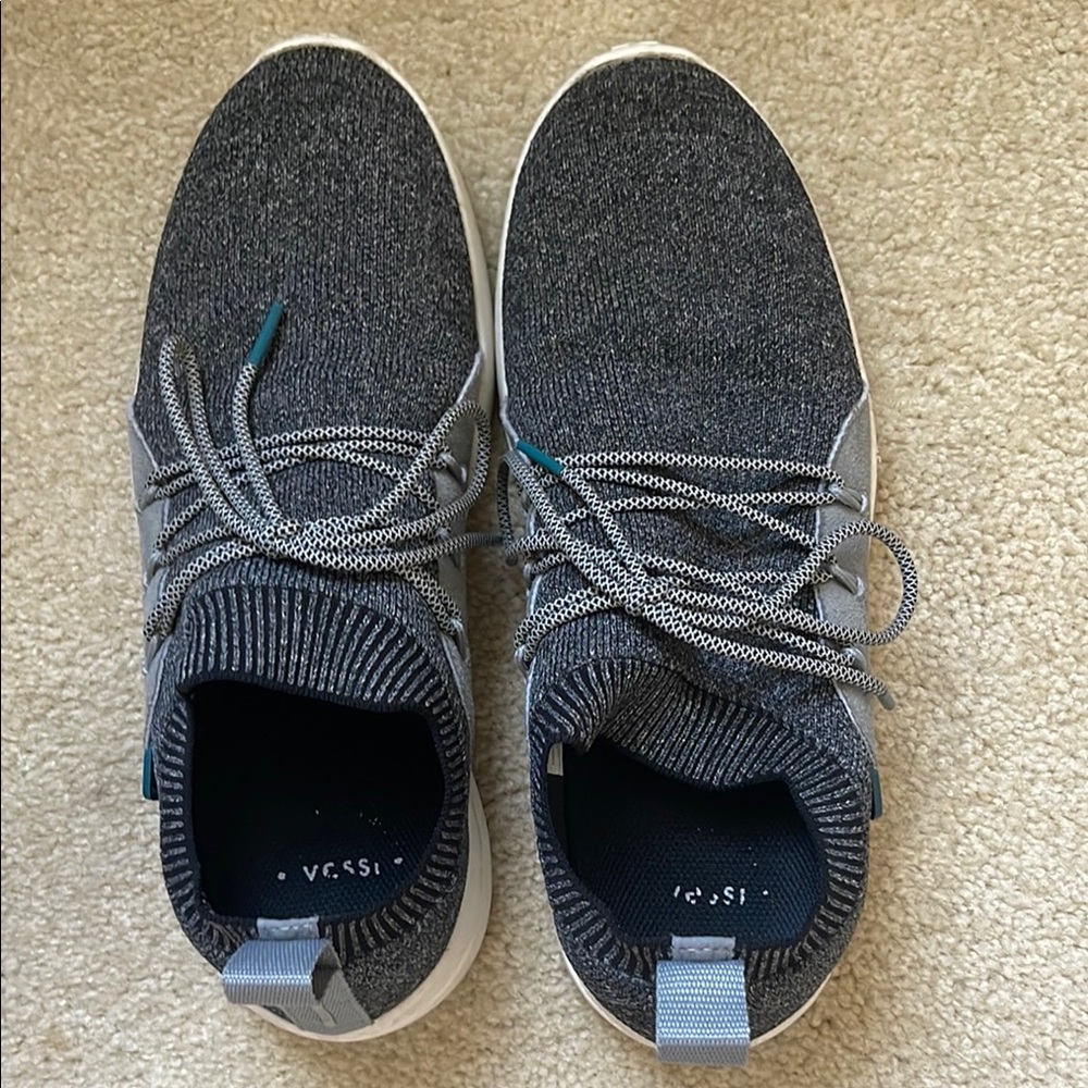 Vessi Men's Charcoal Knit Sneakers